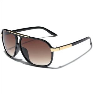 NWT-Classic Retro ‘80 Aviator sunglasses unisex